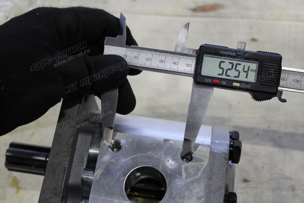 Насос системы рулевого управления ZL30/ML333R