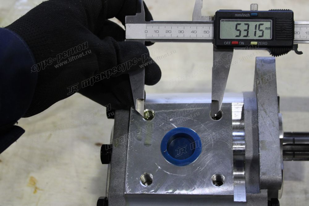 Насос системы рулевого управления ZL30/ML333R