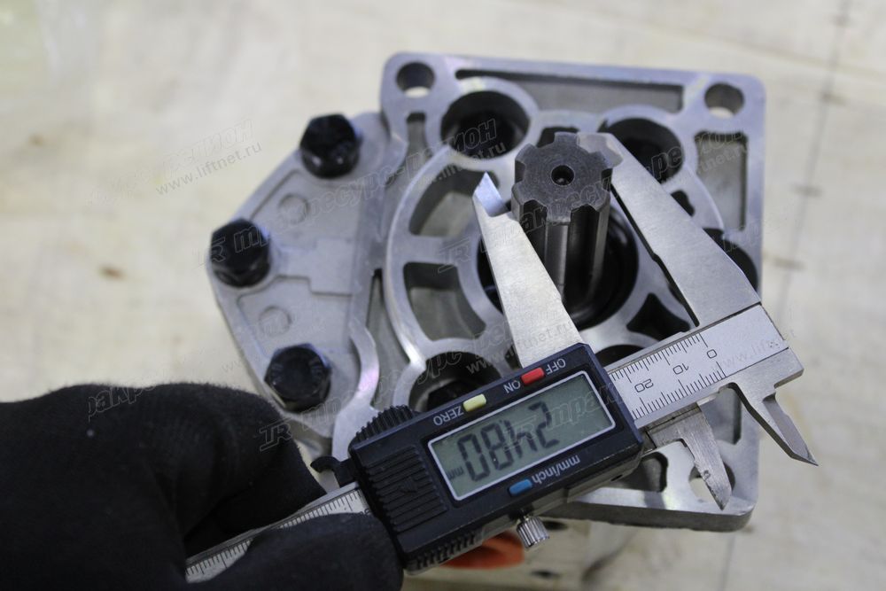 Насос системы рулевого управления ZL30/ML333R