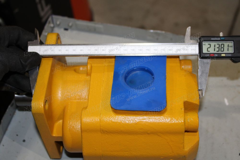 Насос системы гидравлики ZL30/ML333R