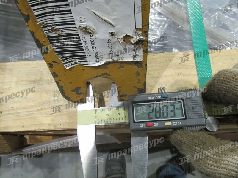 Палец 15D0016