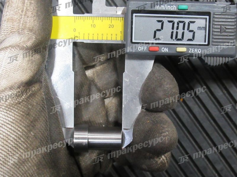 Распылитель KUBOTA V2403 BN-16454-53610
