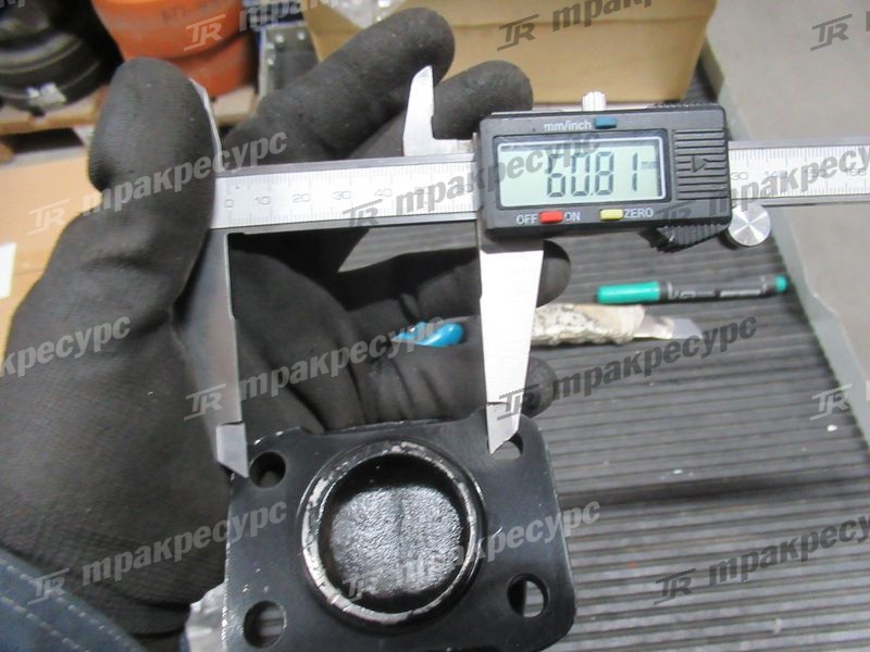 Соединение карданное 243C7-22111