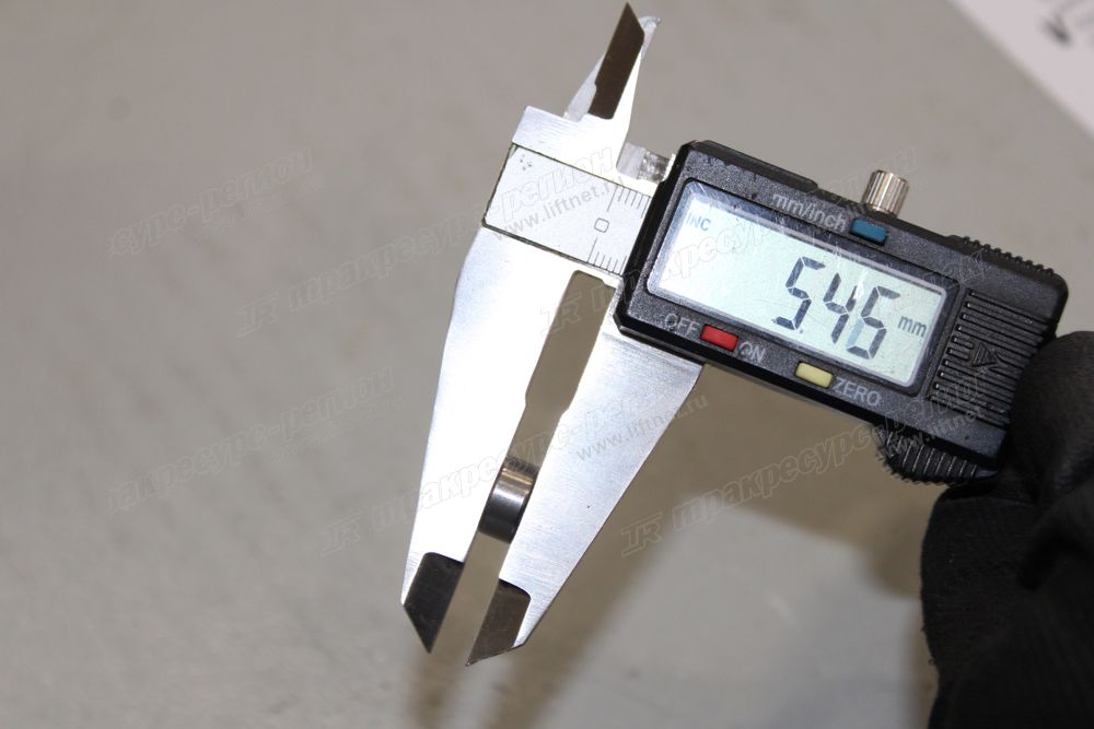 Колпачок клапана TOYOTA 1DZ 13716-78200-71