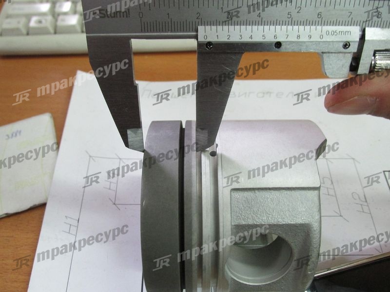 Поршень 0,5 TOYOTA 1DZ 13103-78202-71