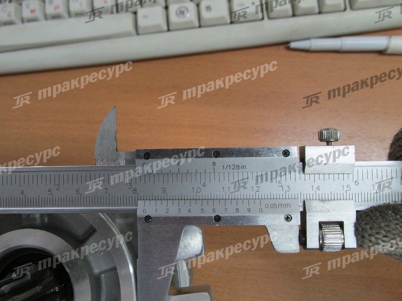 Насос гидравлический 110F7-10271