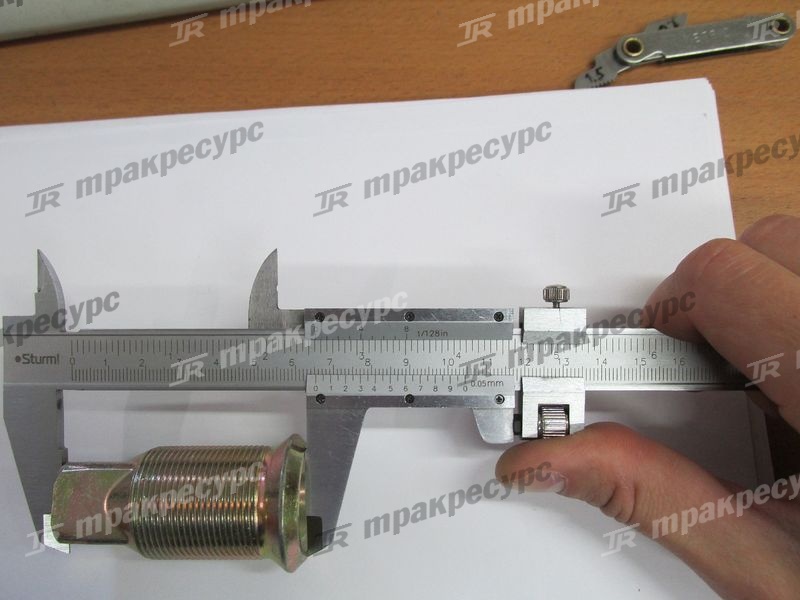 Шпилька ступицы 23813-00071