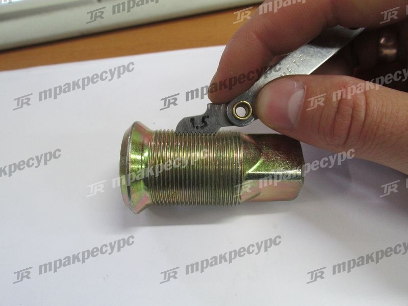 Шпилька ступицы 23813-00071