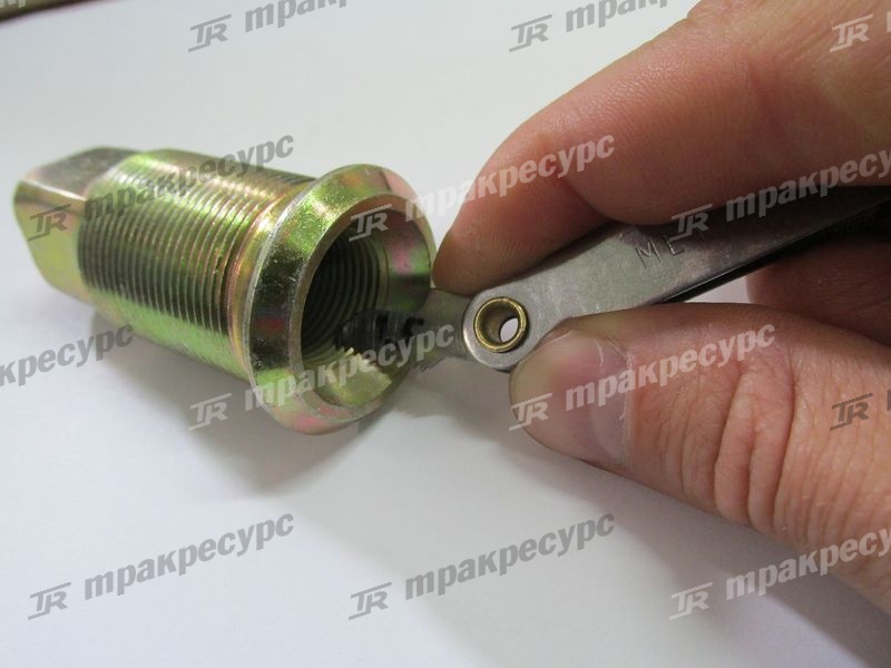 Шпилька ступицы 23813-00071