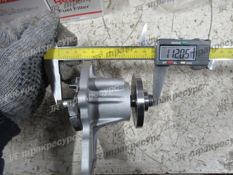 Насос водяной TOYOTA 4Y 16110-78156-71