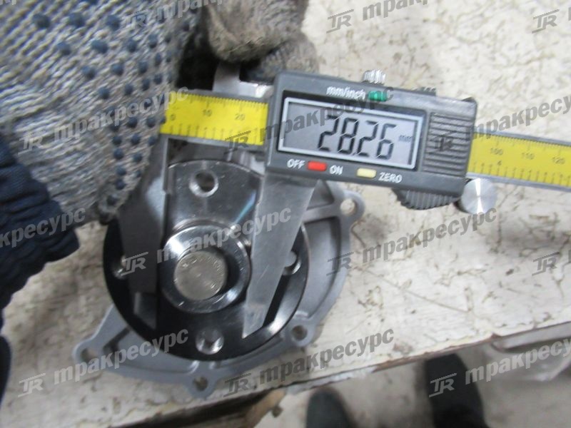 Насос водяной TOYOTA 4Y 16110-78156-71