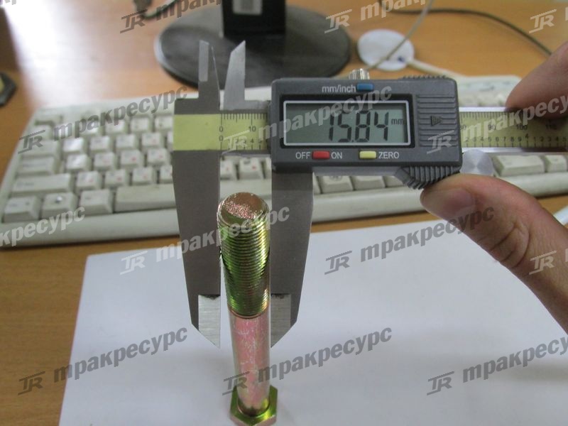 Болт 01100-16140