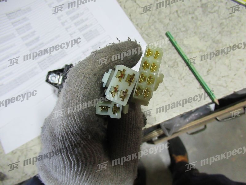Блок предохранителей 22N52-42102