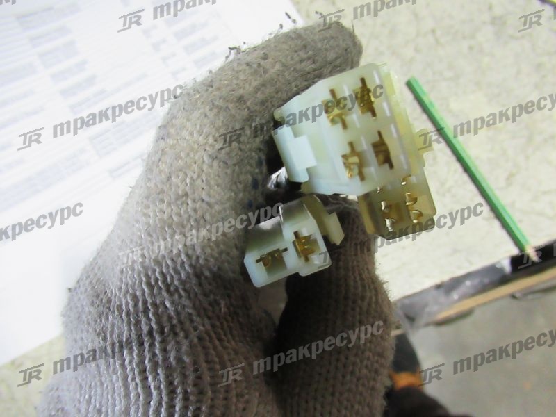 Блок предохранителей 22N52-42102