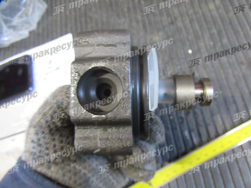 Головка распределительная ТНВД ISUZU C240PKJ Z-8-94328-604-0