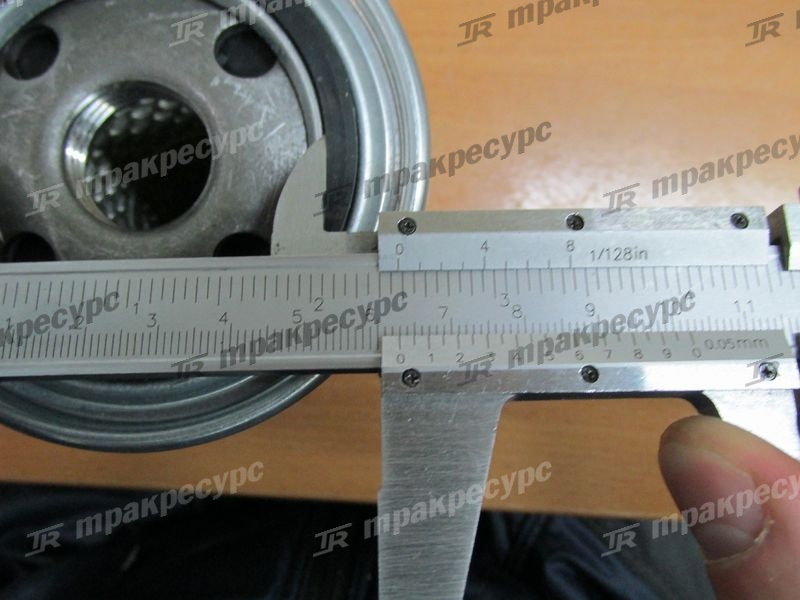 Фильтр масляный MITSUBISHI 30640-50300