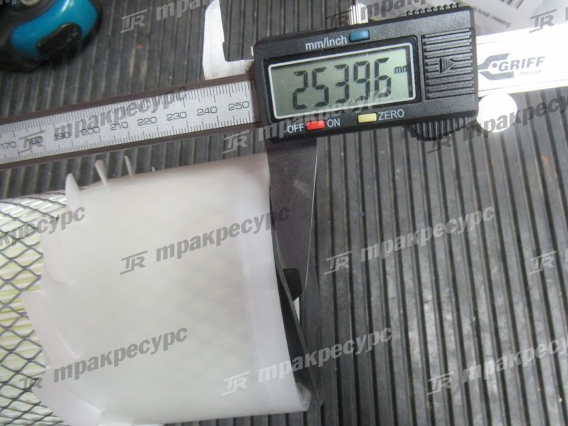Элемент фильтра воздушного 16546-42K00