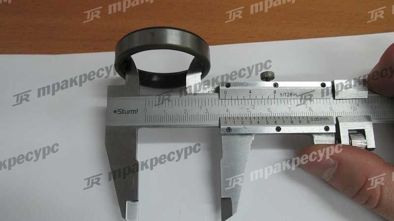 Сальник 43252-J2000