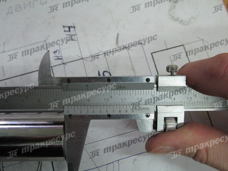 Поршень с пальцем в сборе 13101-78702-71