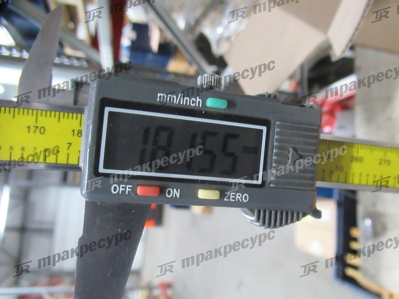 Элемент фильтра воздушного 6103170/3097896