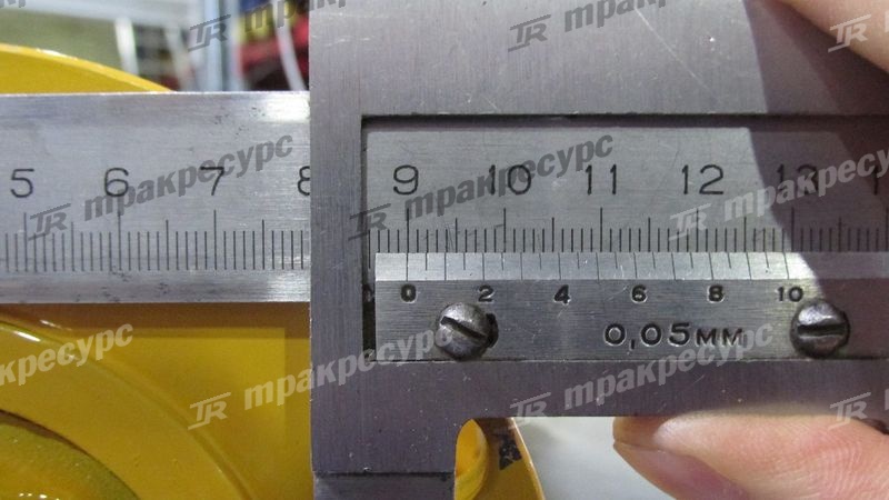 Вал карданный передний моста E XG955II