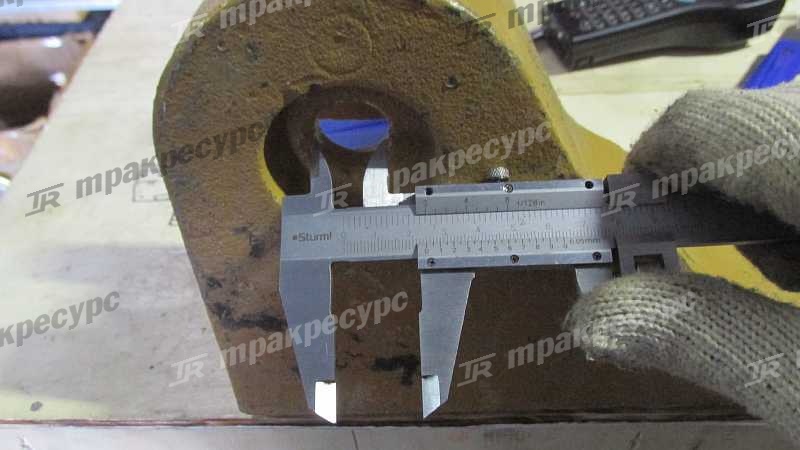 Зуб ковша боковой XG955