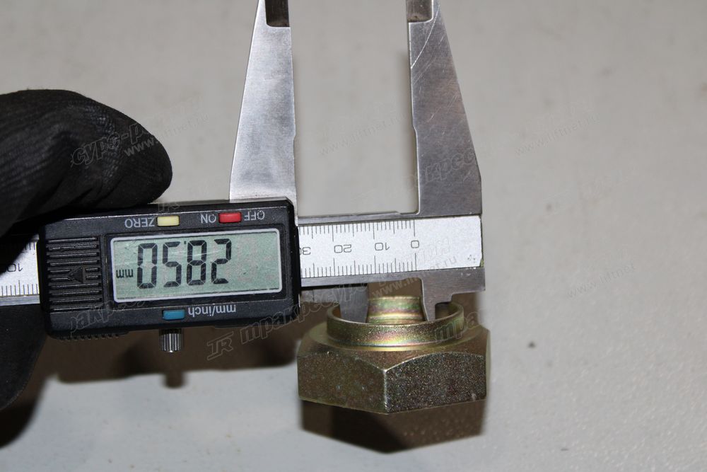 Гайка 3BA-21-71240