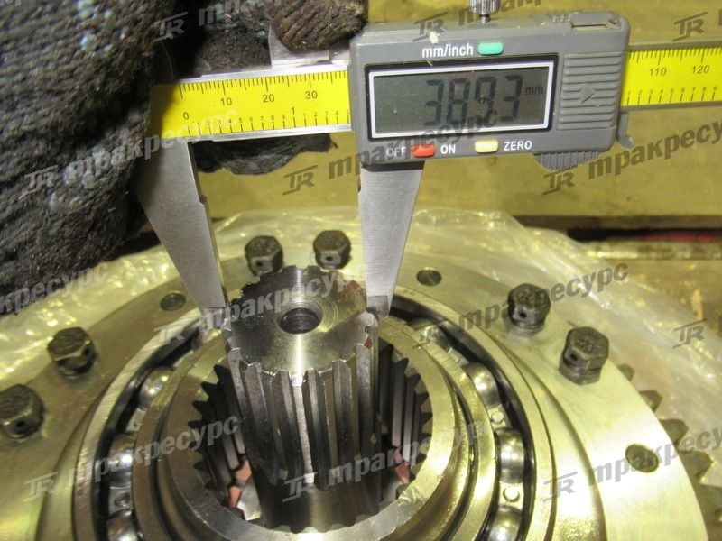 Вал передачи третьтей с шестернями в сборе 42С0044 XG932II