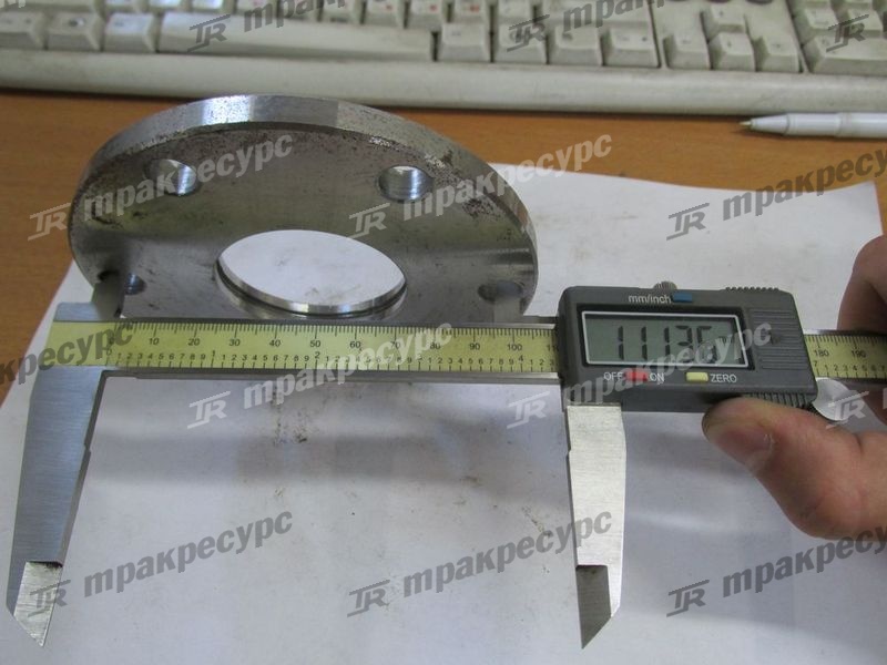Фланец пальца верхнего сочленения рамы верхний XG916I