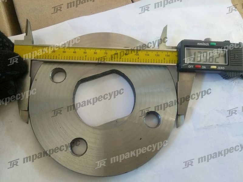 Пластина круглая нижнего сочленения рамы XG932II