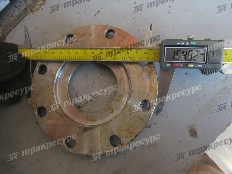 Фланец пальца верхнего сочленения 58A0136 XG932II