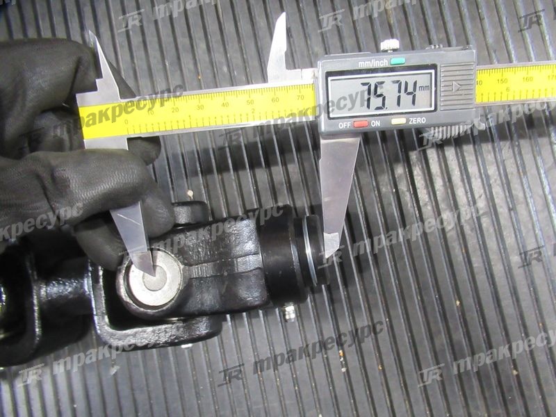 Соединение карданное 3EC-01-32711