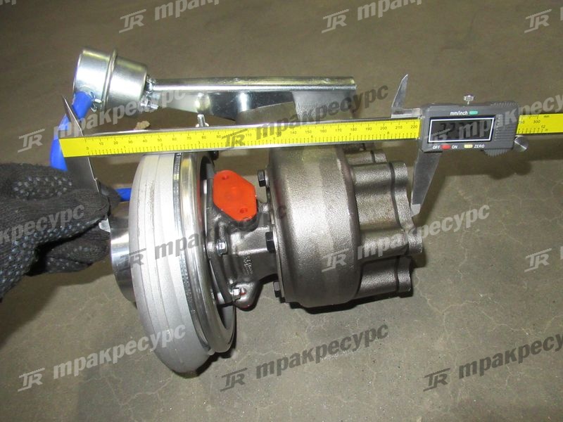 Турбина двигателя (турбокомпрессор) YC6108G T-20