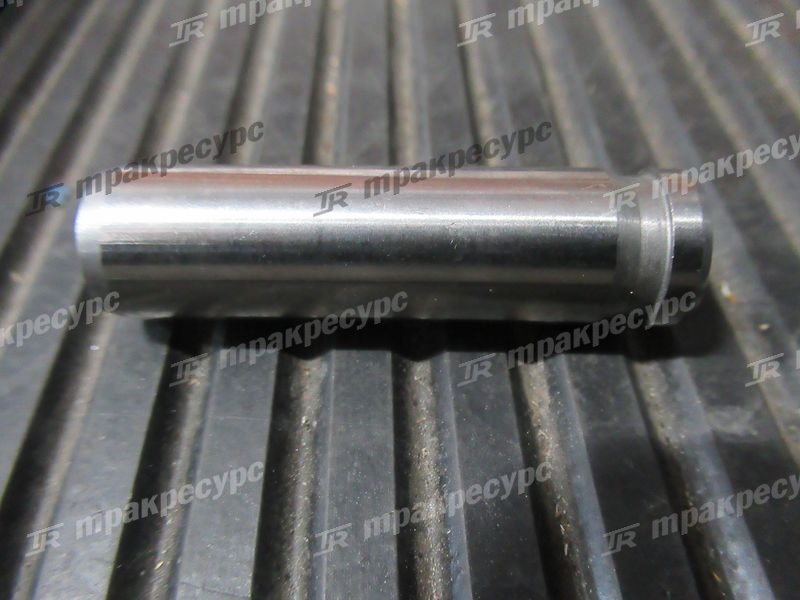Втулка клапана направляющая KUBOTA V3300 BN-1C010-13560