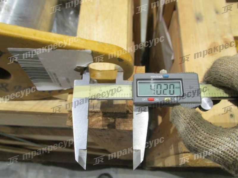Палец 15D0082 XG962