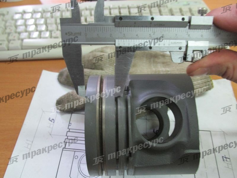 Поршень YC6105 T-20