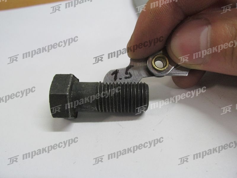 Болт карданный М14х1,5х30 XG932II