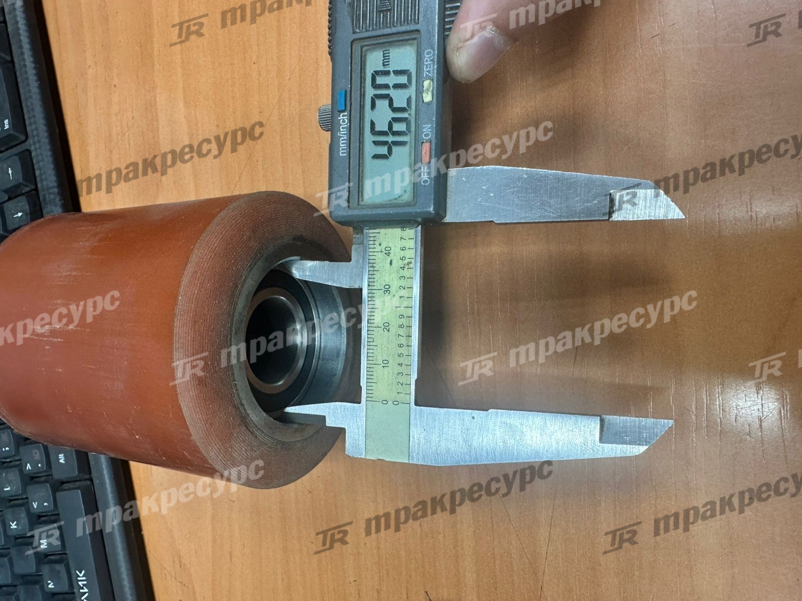 Ролик  0009903555
