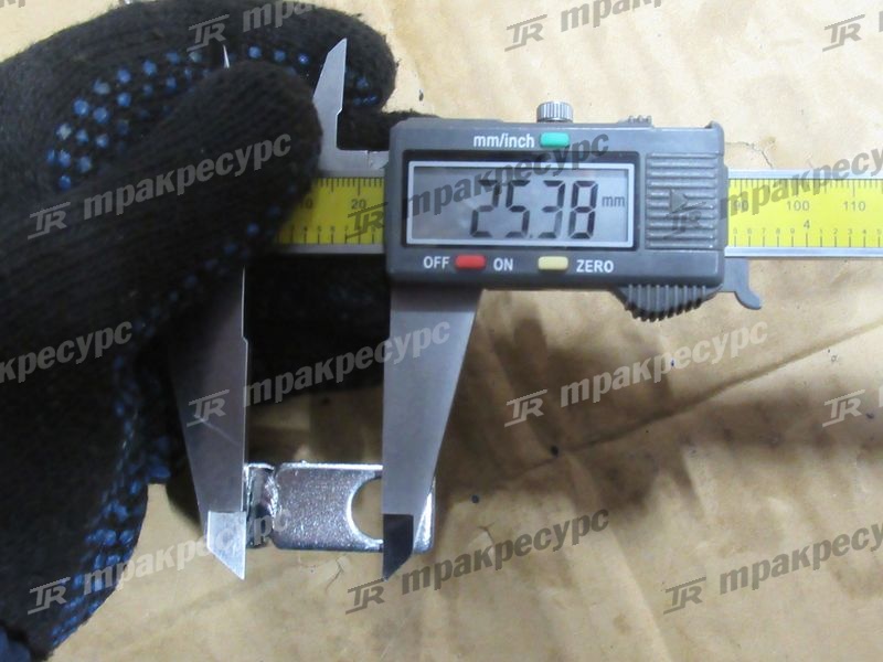 Палец рулевой 48513-FJ100