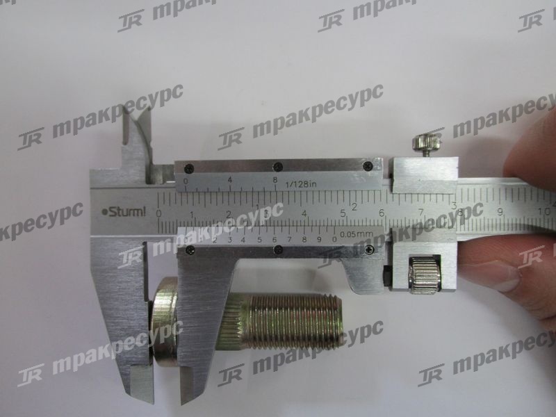 Шпилька ступицы ведущего моста CPCD10/15