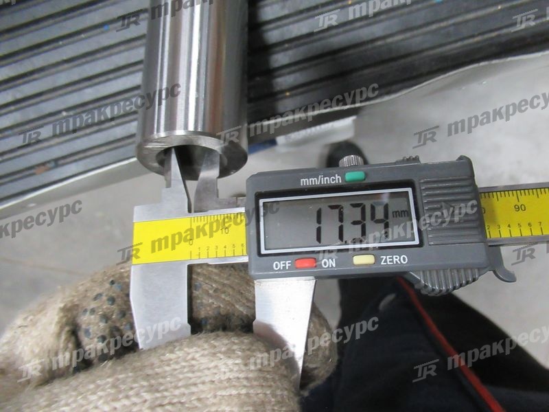 Палец поршневой  z-9-12211-604-1