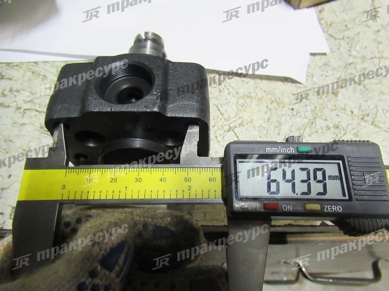 Насос распределительный 22140-76001-71