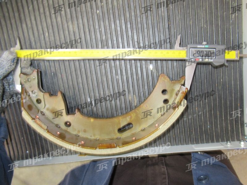 Комплект тормозных колодок C-K2-11246-83011