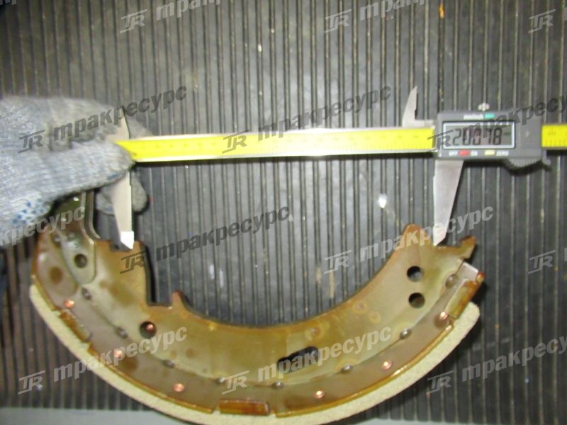 Комплект тормозных колодок C-K2-11246-83011