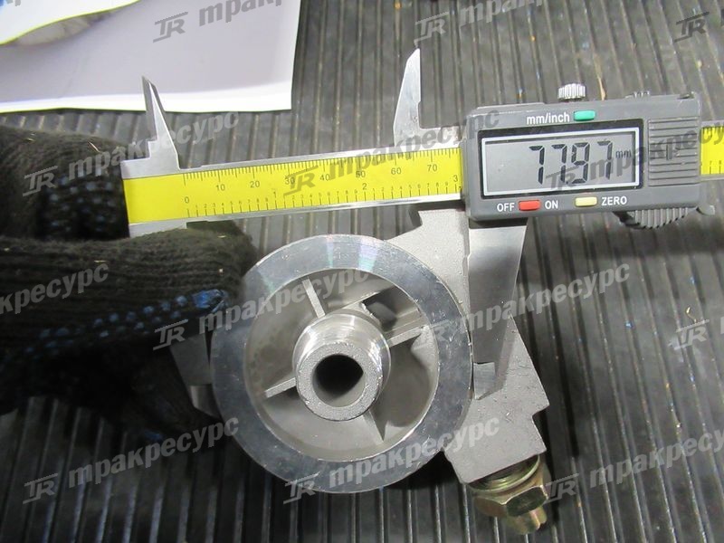 Кронштейн масленного  фильтра JX85100D/JX0809B/JX85100C/JX0810D1/JX0810Y1