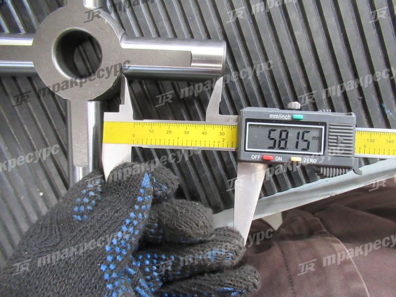 Крестовина дифференциала 124G3-52011