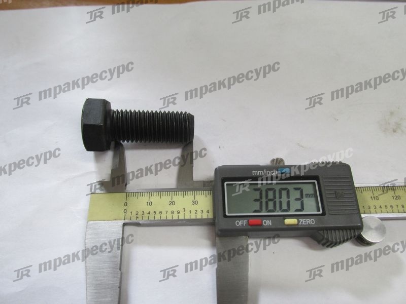 Болт M16x40
