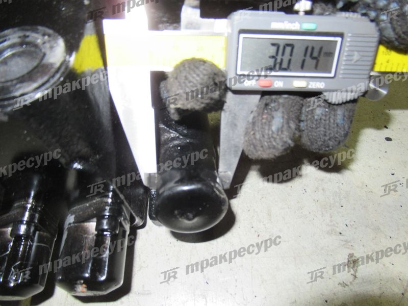Гидрораспределитель 2с  22N57-30221