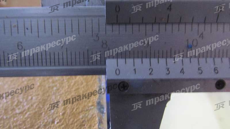 Зуб ковша боковой левый XG955II