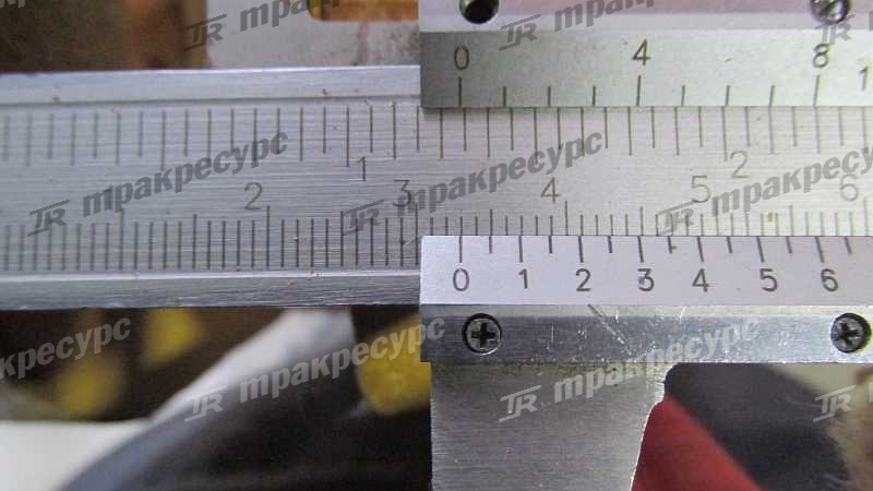 Зуб ковша боковой левый XG955II